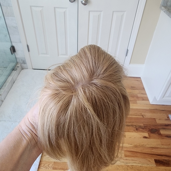 Gorgeous Highline human hair topper - Picture 8 of 12
